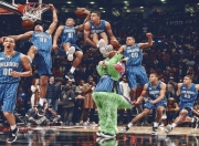 PG电子官网-天山脚下燃起迈阿密烽火，新疆队横扫热火，詹姆斯统治全场