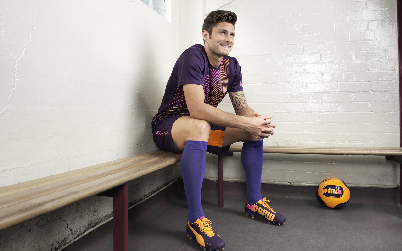 南美风暴席卷加勒比,阿尔瓦雷斯一锤定音,乌拉圭血性拼下牙买加