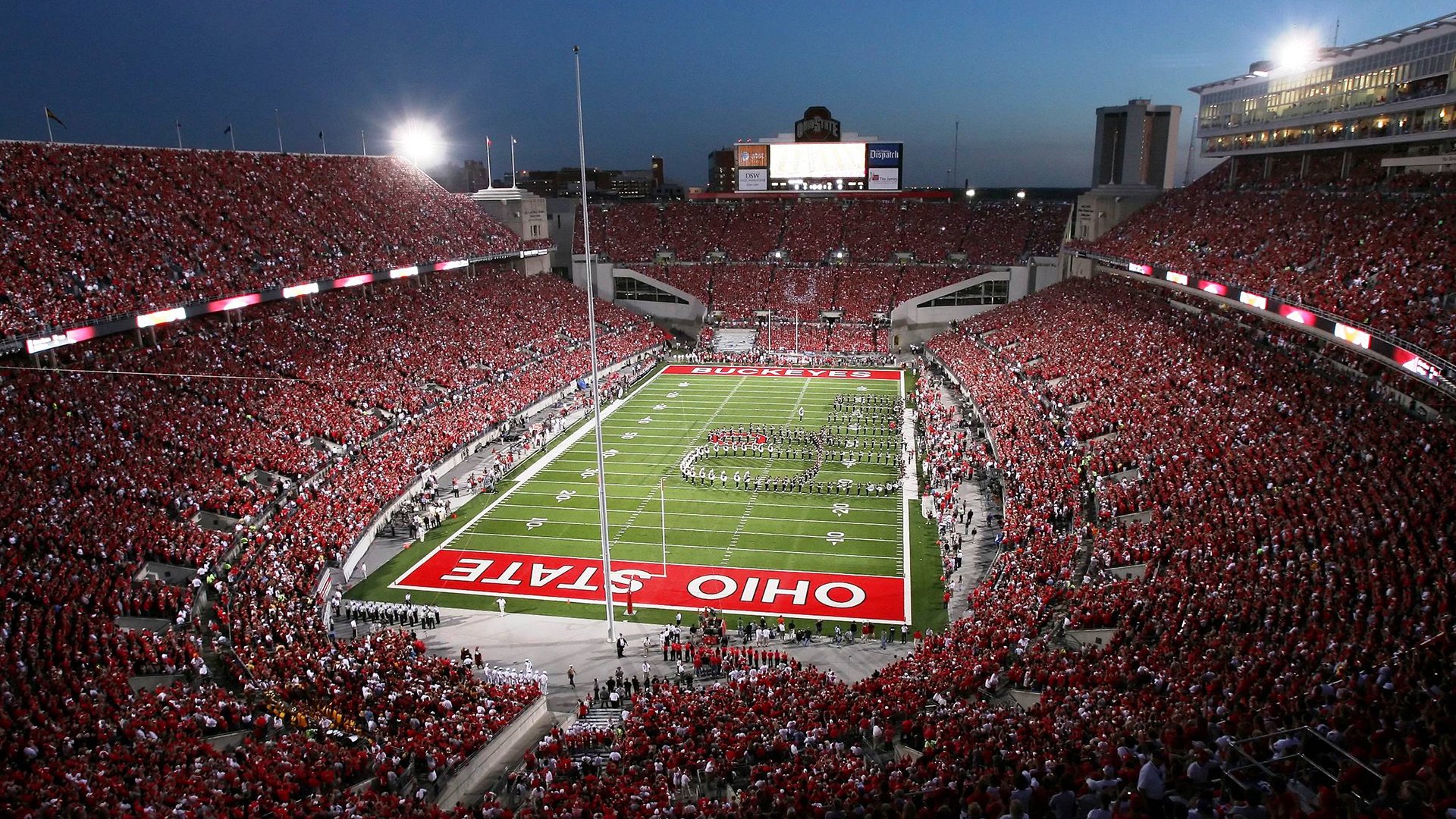 2026世界杯之夜，皮克彻底打爆防线，改写足球历史的传奇时刻