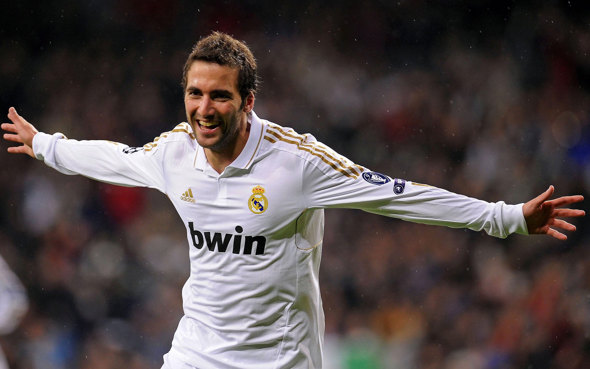 从法拉盛到都灵，阿尔卡拉斯ATP总决赛逆转封王，带队取胜书写新传奇